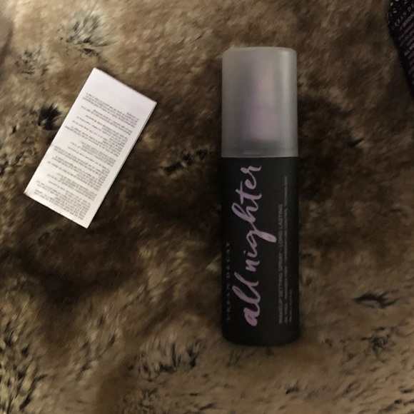 URBAN DECAY ALL NIGHTER SETTING SPRAT - Picture 5 of 6